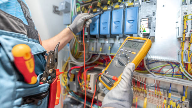 Best Electrical Contractors for Businesses  in Arkansas City, KS